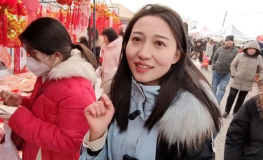 小姐姐扶绥,温暖人心的善举传递正能量