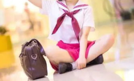 jk小姐姐蛋糕,甜蜜邂逅，复古风潮的甜蜜演绎